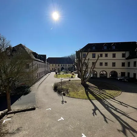 Klosterhof Отель Neustadt am Main
